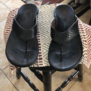 OluKai leather sandal Size 15